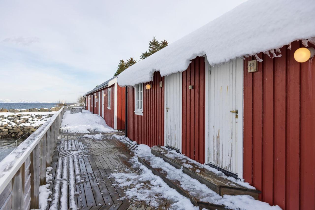 The Tide - Rorbuer Otel Sørvågen Dış mekan fotoğraf