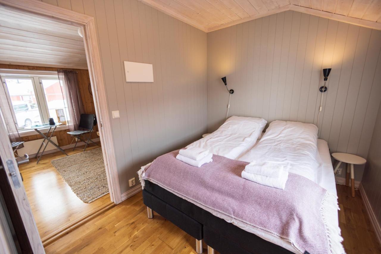 The Tide - Rorbuer Otel Sørvågen Dış mekan fotoğraf